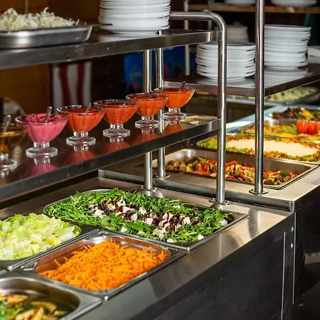 красна поляна Family Club