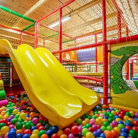 красна поляна Family Club