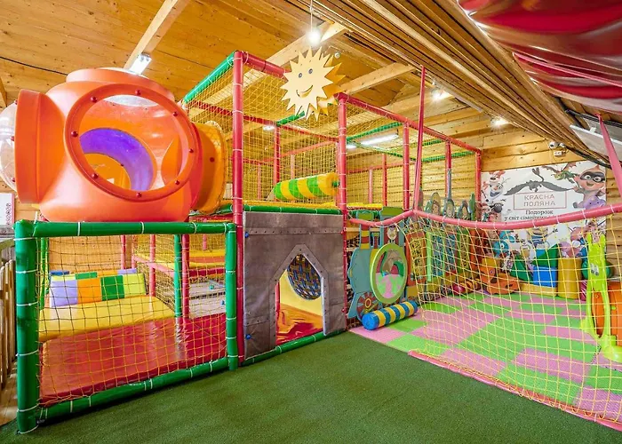 красна поляна Family Club 3* 布克维